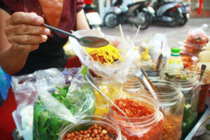 Bánh Tráng Và Tuổi Thơ Bánh Tráng Đường Phố